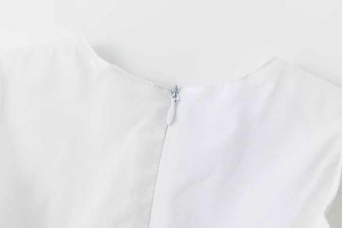 Robe blanche papillons bébé