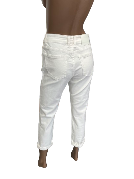 Jean blanc coupe mom avec broderie orange