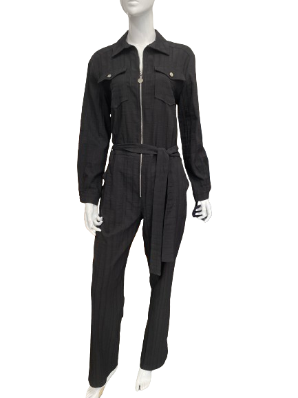 Combinaison noire zippée