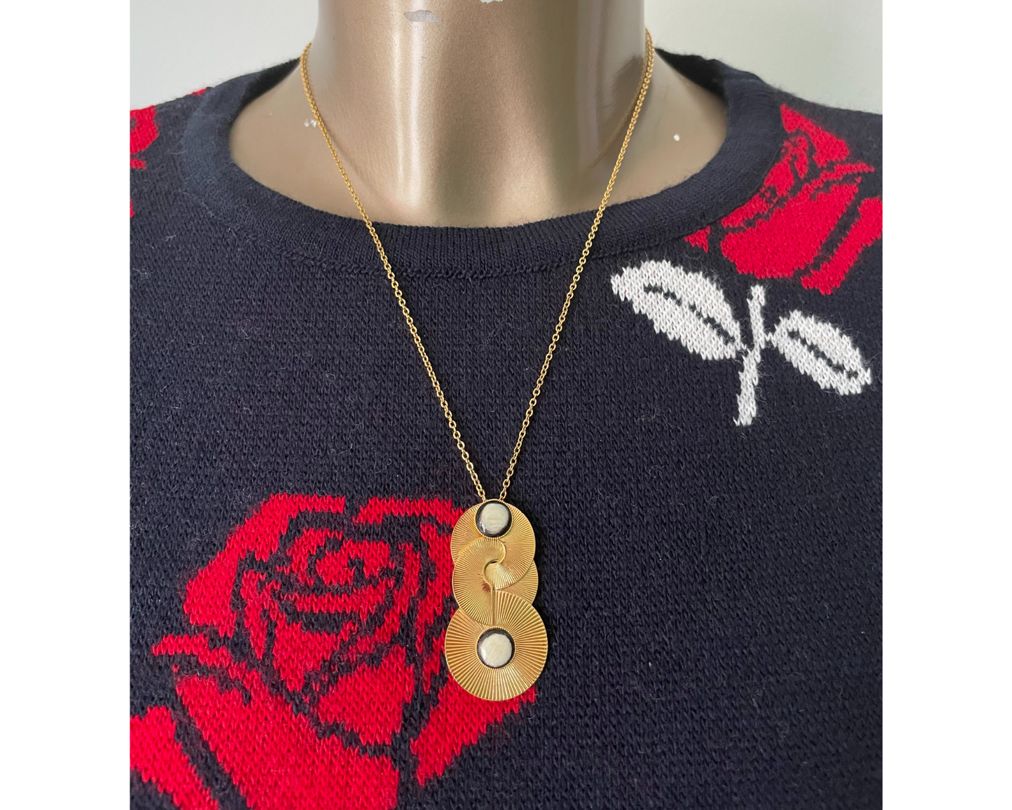 Collier corne blanche