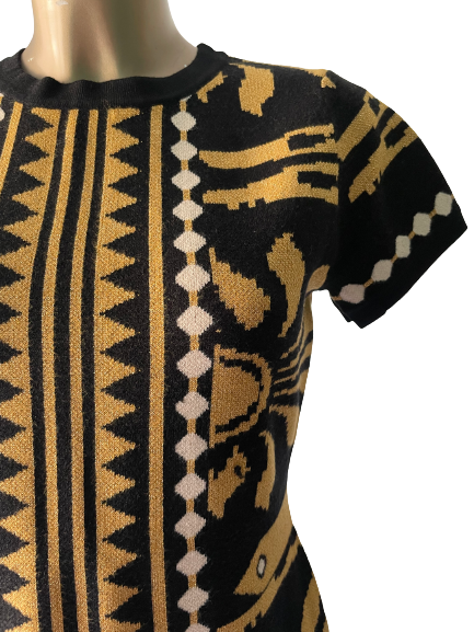 Robe en maille jacquard géométrique