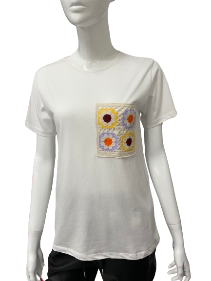 T-shirt poche crochet